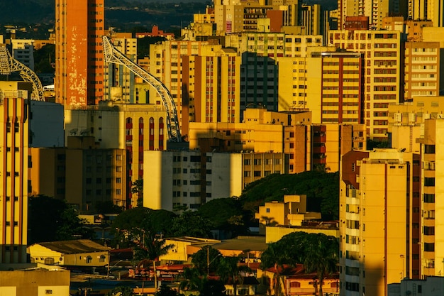 Investimentos Estrangeiros no Brasil: Setores em Alta e Oportunidades
