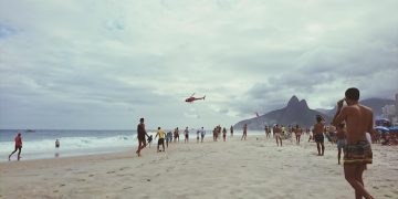Turismo em alta no Brasil: Estratégias para impulsionar o setor em 2025 - Cover Image