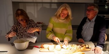 Cozinha Afetiva: 3 Receitas Deliciosas e Econômicas para Tempos de Crise - Cover Image