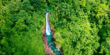 Roteiros de Ecoturismo no Brasil: 5 Destinos Imperdíveis e Sustentáveis - Cover Image